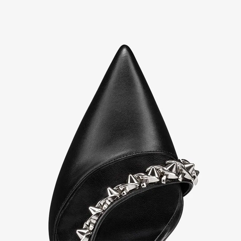 Black Pump with Crossed Straps