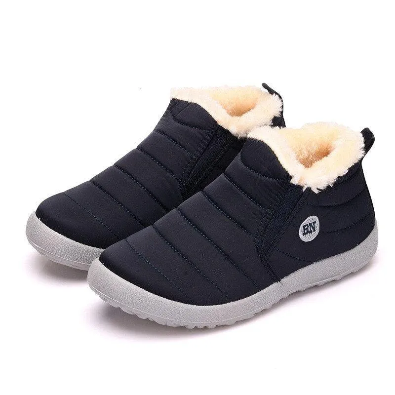 Bunion Friendly Women's Insulated Short Snow Boots