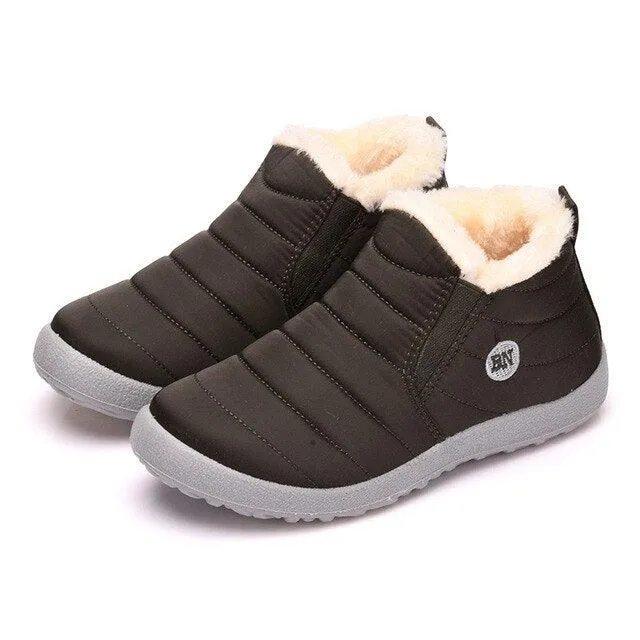 Bunion Friendly Women's Insulated Short Snow Boots