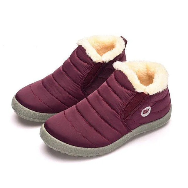 Bunion Friendly Women's Insulated Short Snow Boots