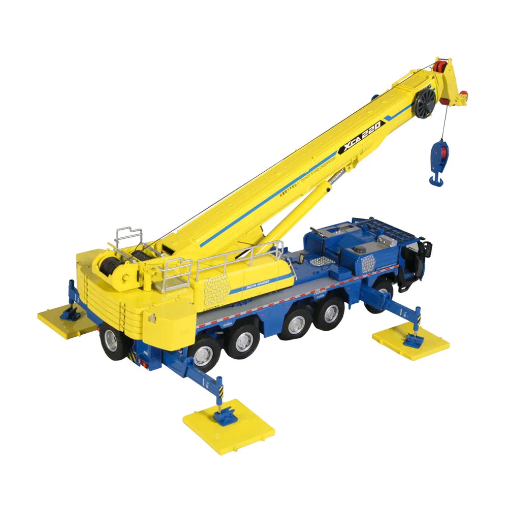 XCMG XCA220 mobile crane